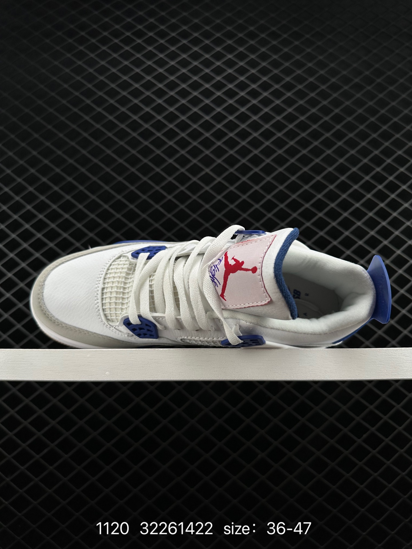 Nike SB x Air Jordan 4 Retro 